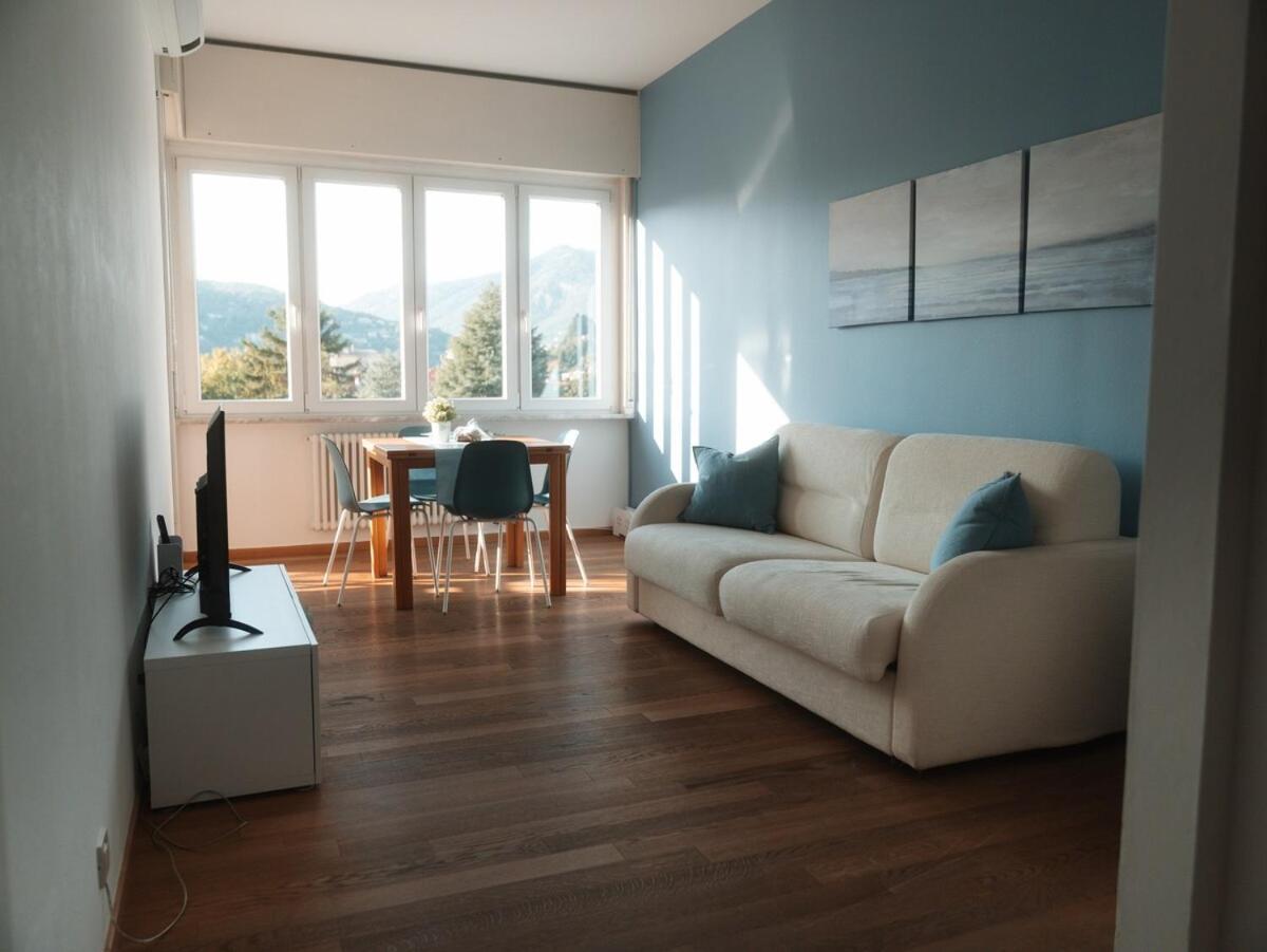Appartamento Lago Blu - コモ エクステリア 写真